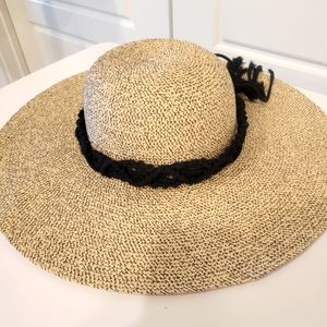 FURTALK WOMANS SUN STRAW  HAT WIDE BRIM